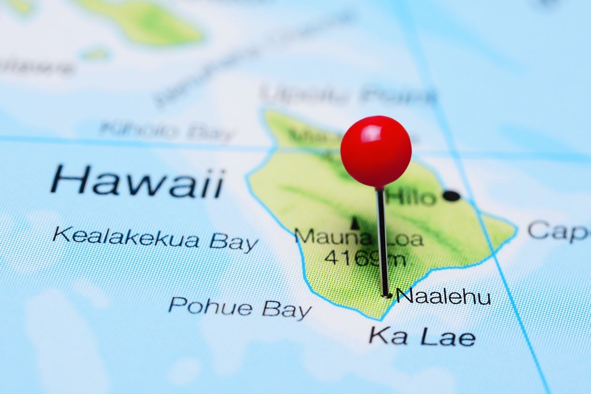 Naalehu pinned on a map of Hawaii
