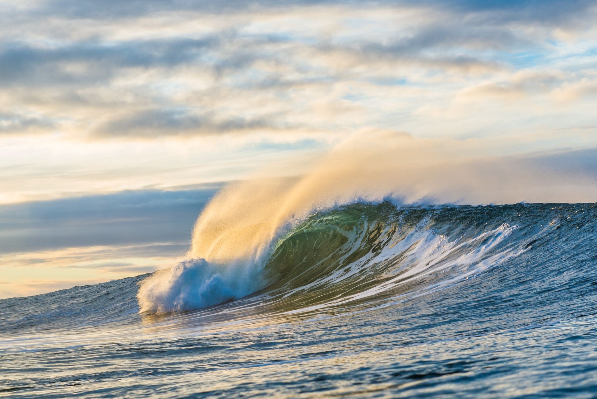 Perfect Extreme Massive big waves of the North Atlantic Ocean.